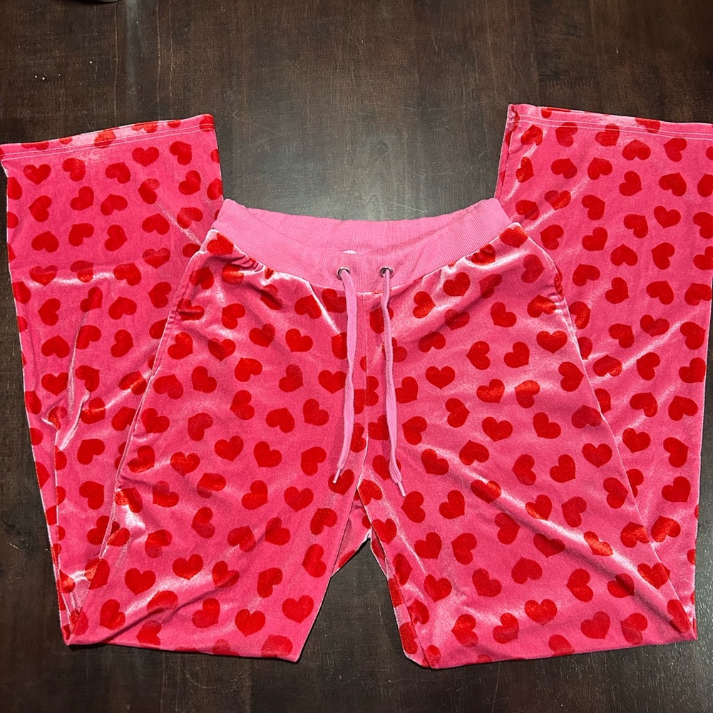 LOYAL MANEATER VELOUR TRACK PANTS

SUGAR THRILLZ